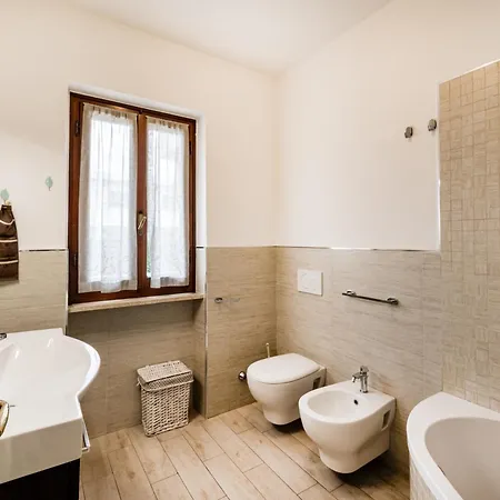 Casa Al Ponte Dei Marmi - Few Km To Sea - Happy Casa vacanze Seravezza