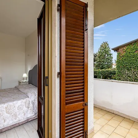 Casa Al Ponte Dei Marmi - Few Km To Sea - Happy Casa vacanze